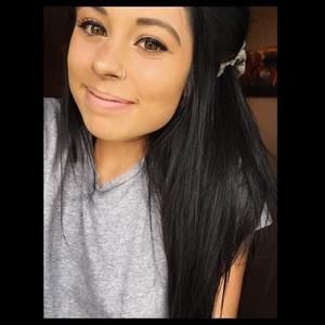 Meet your Posher, Mickinley